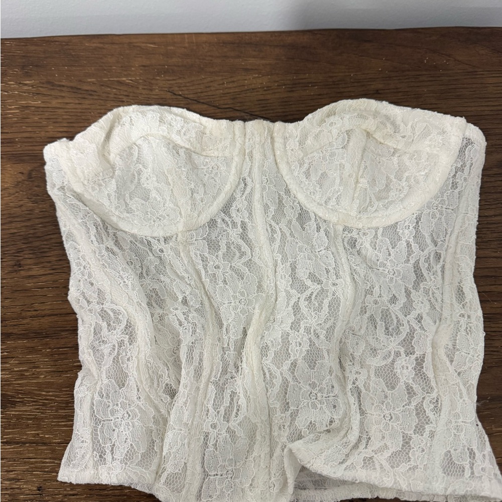 Edikted Cream Lace Bustier